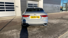 Jaguar XE 2.0 D200 R-Dynamic SE 4dr Auto Diesel Saloon